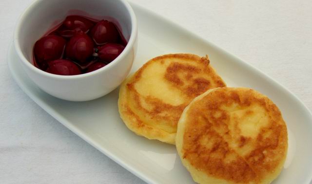 Rezept Quarkpuffer mit Kirschen | Lecker Ohne – Rezeptdatenbank für ...